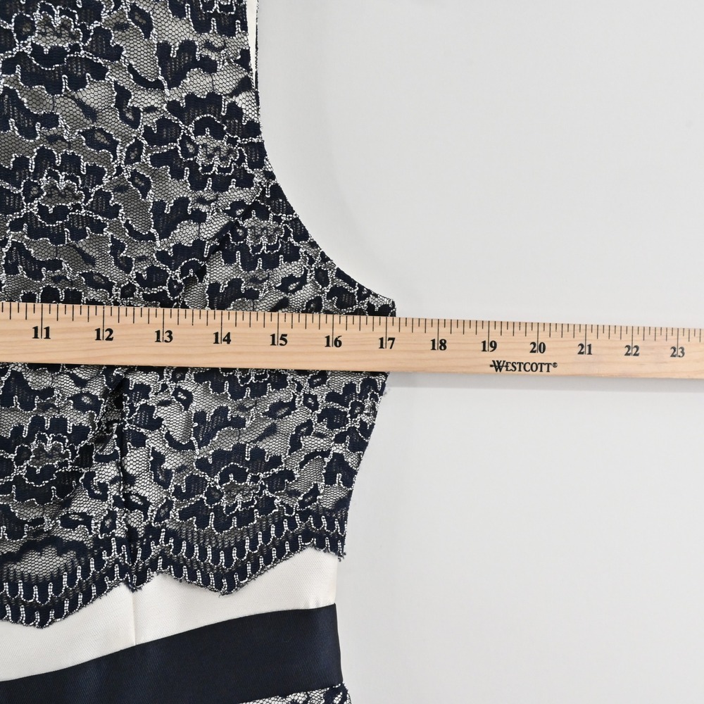 Katherine Kelly Lace Sheath Dress Womens Size 4 Black Ivory Cocktail Sleeveless - Picture 4 of 13